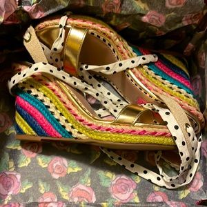 BNIB Colvin Betsey Johnson wedge sandals